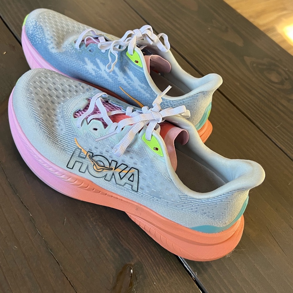 Hoka Mach 6 Sneakers - Light Blue and Pink